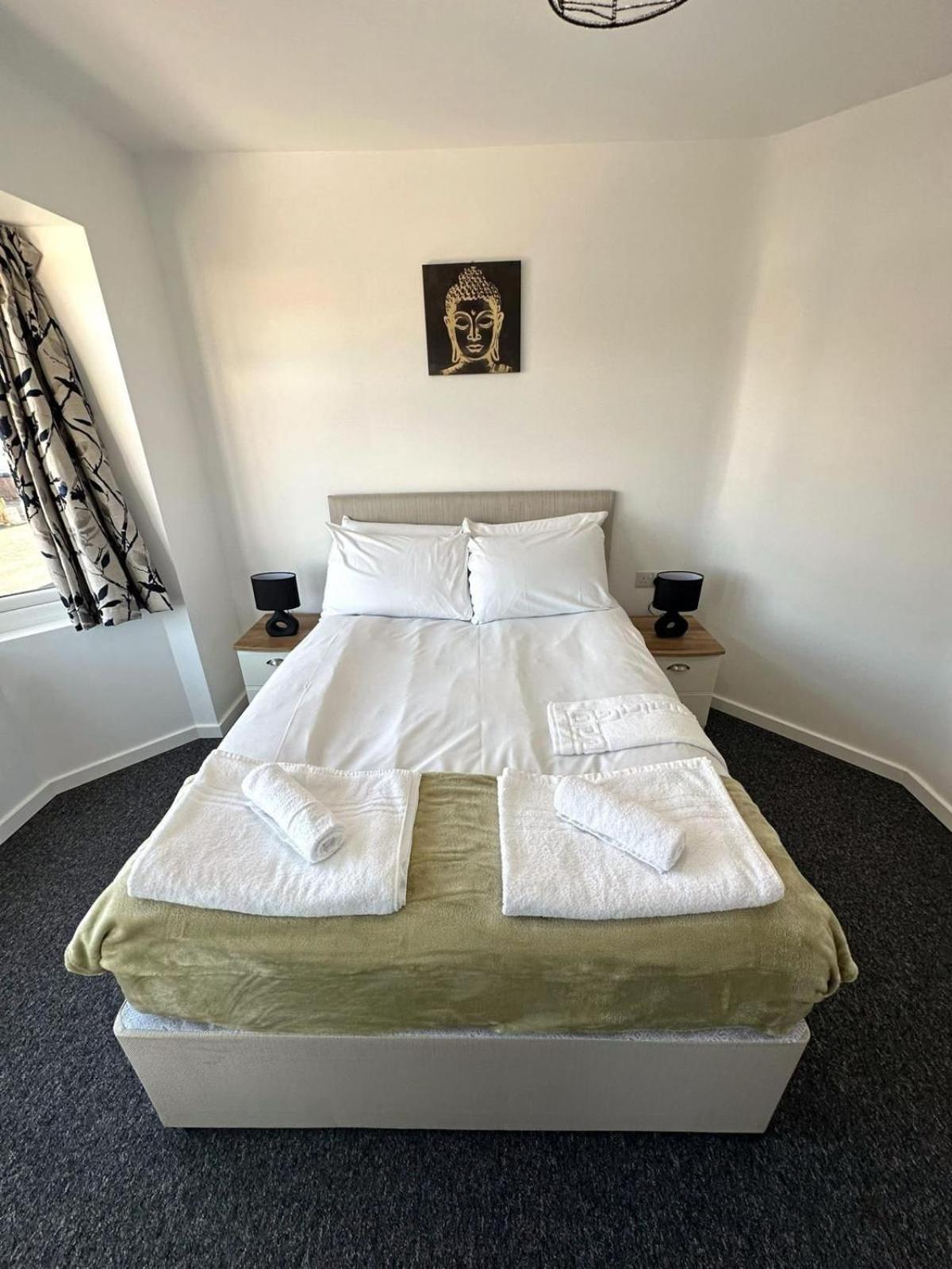 Newmarket Road Studios And Suites By Tas Accommodations Cambridge  Extérieur photo